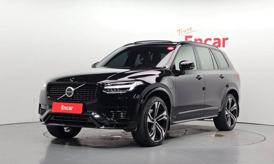 Volvo XC90 — фото 1