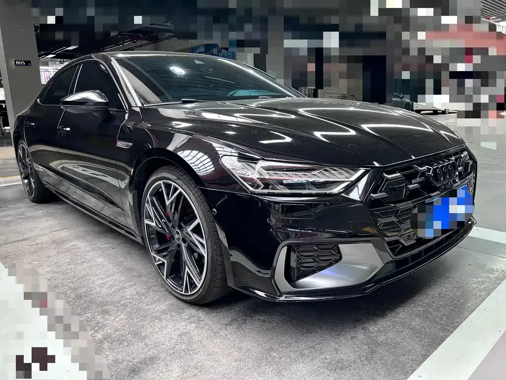 Audi A7L — фото 7