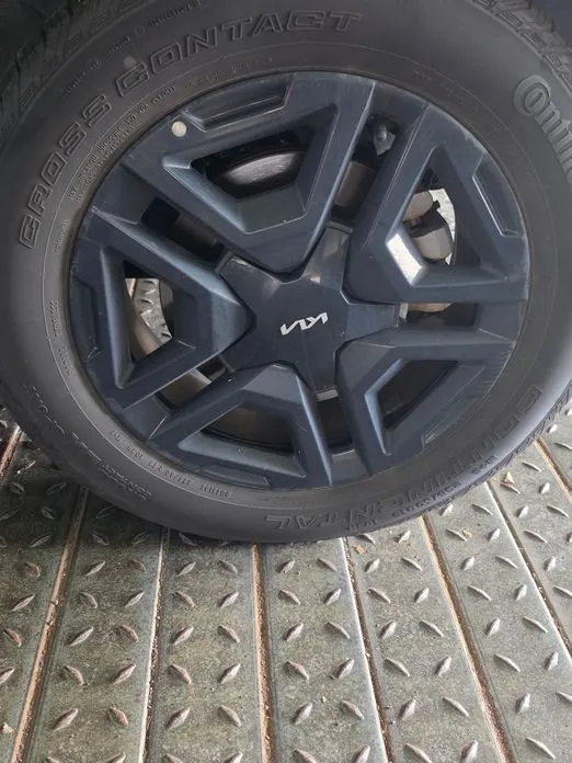 Kia Sorento — фото 6
