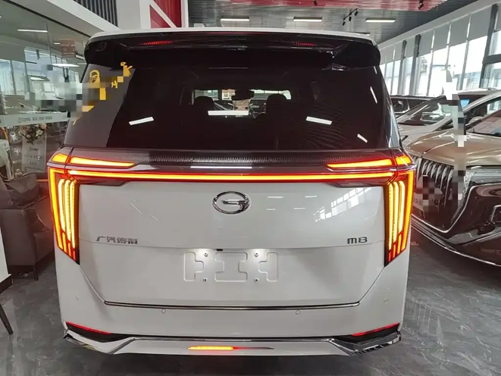 GAC Motor Trumpchi M8 — фото 10