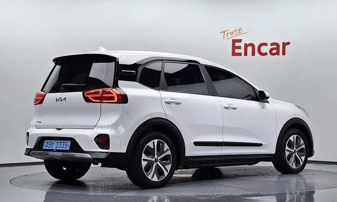 Kia Niro — фото 7