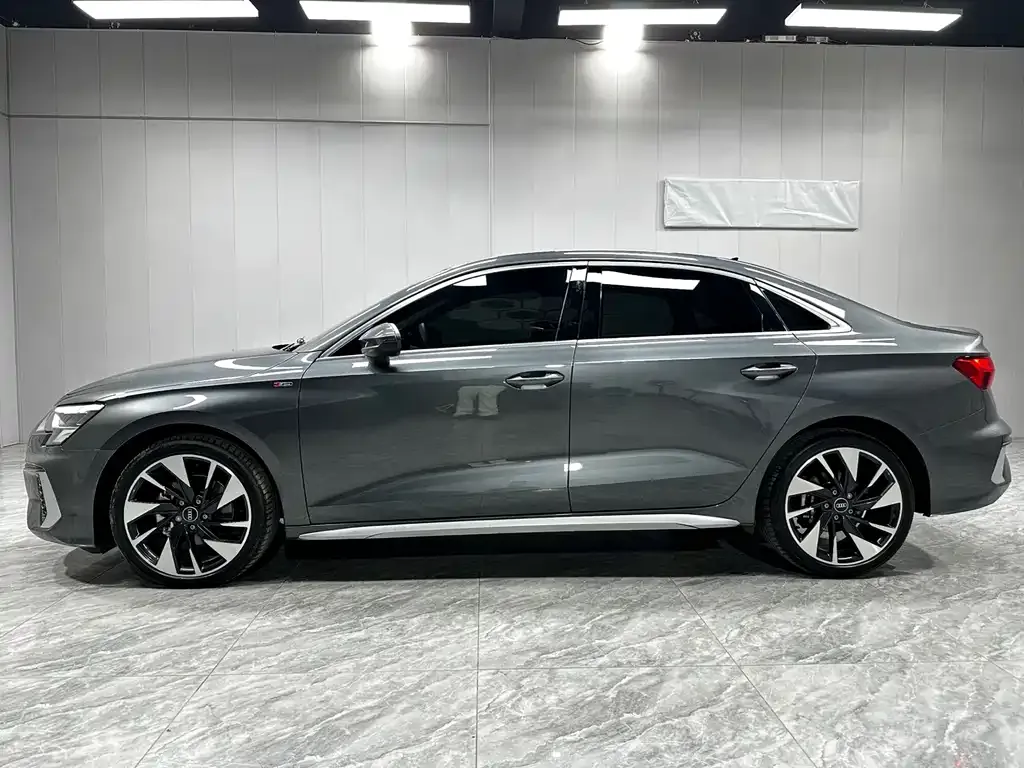 Audi A3 — фото 9