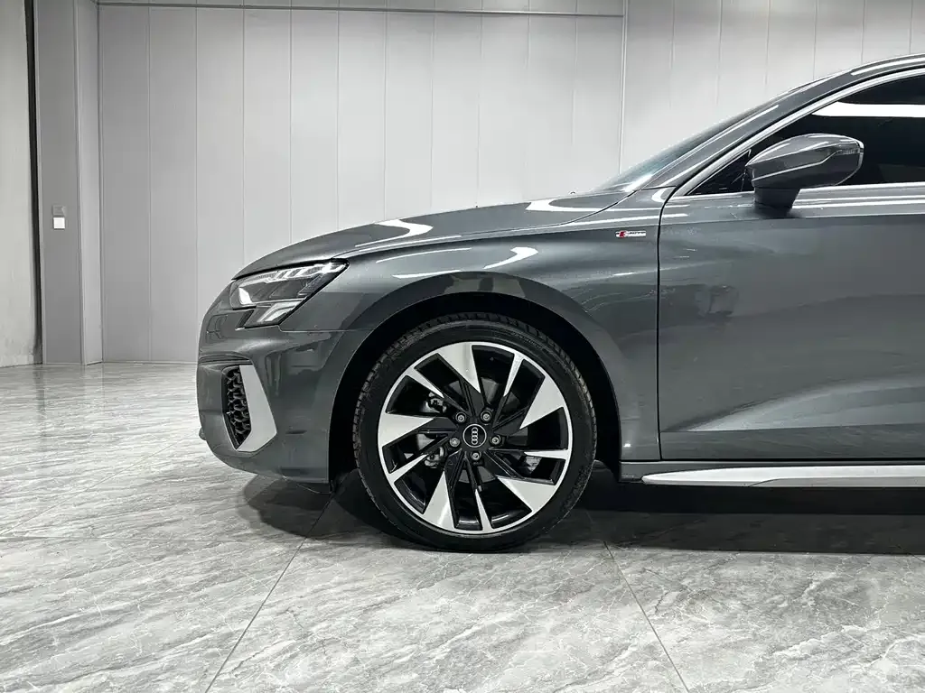 Audi A3 — фото 8