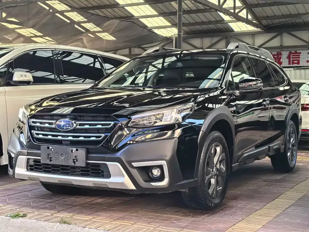 Subaru Outback — фото 8