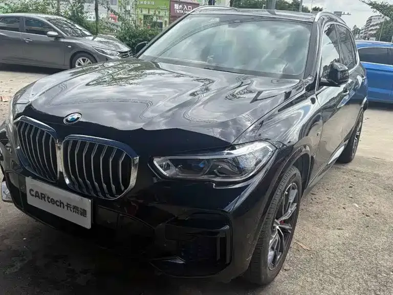 BMW X5 — фото 1