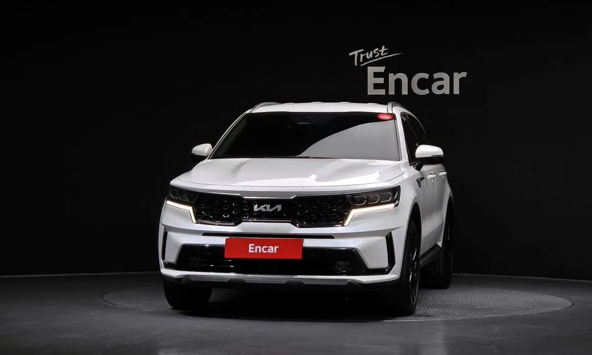 Kia Sorento — фото 10
