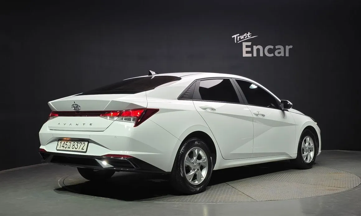 Hyundai AVANTE — фото 7