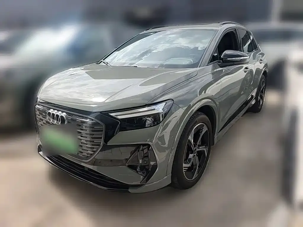 Audi Q4 e-tron — фото 10