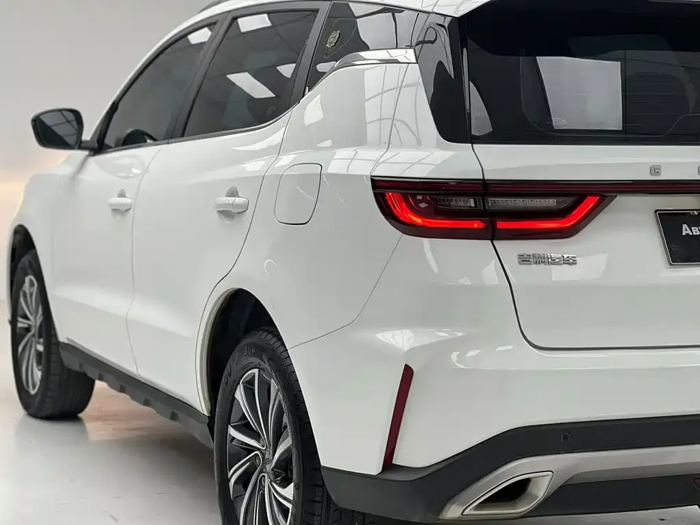 Geely Vision X6 — фото 8