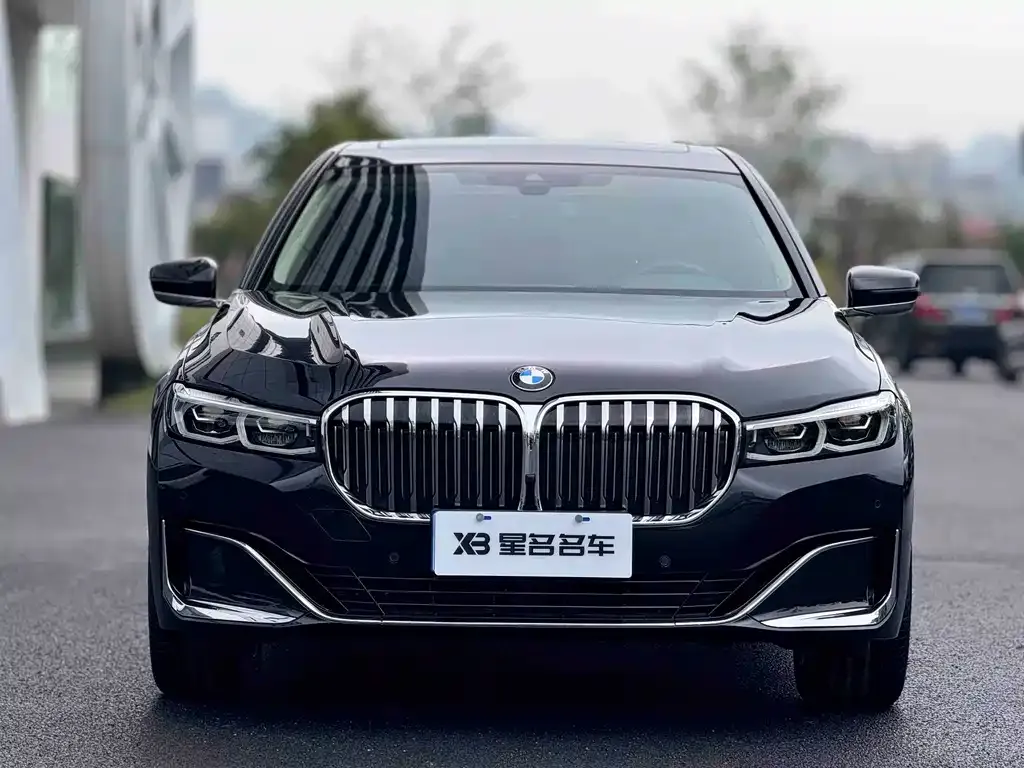 BMW 7 Series — фото 7