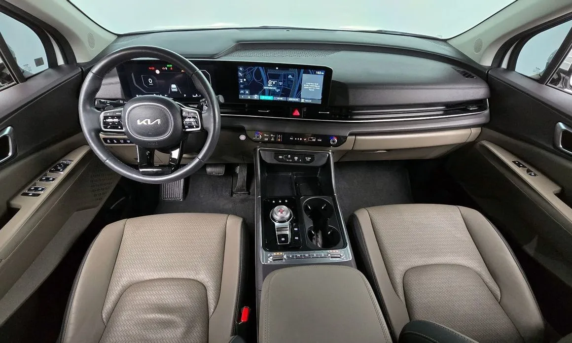 Kia Carnival — фото 9
