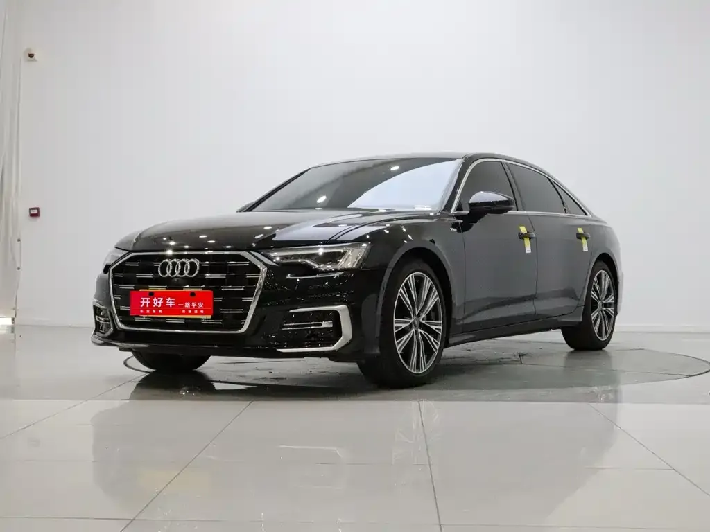 Audi A6L — фото 1