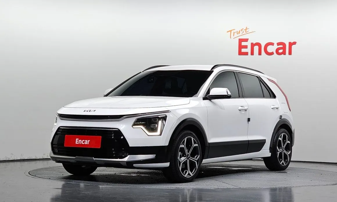 Kia Niro — фото 1