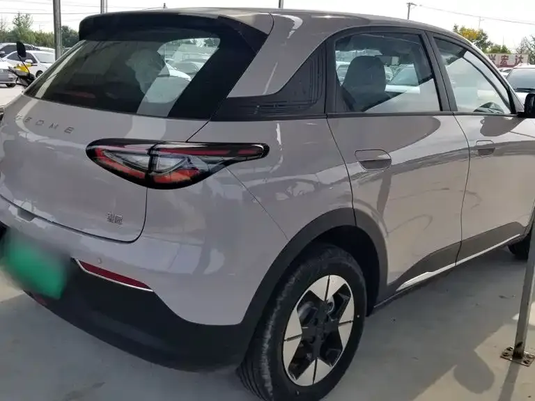Geely Starburst — фото 4