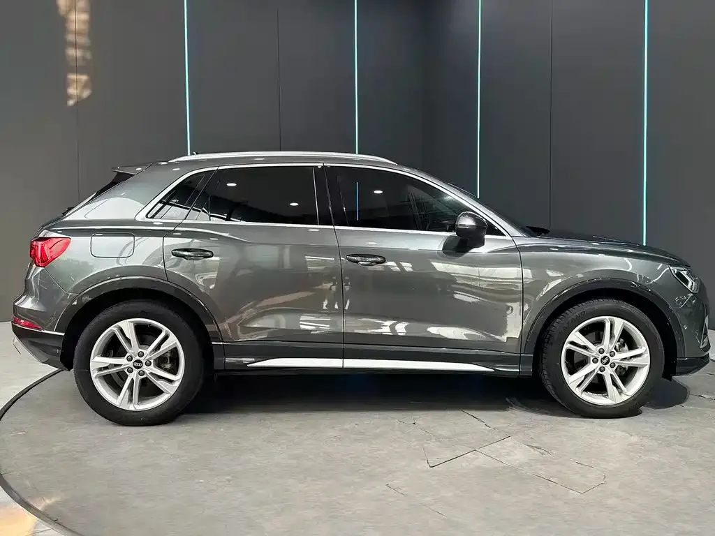 Audi Q3 — фото 2