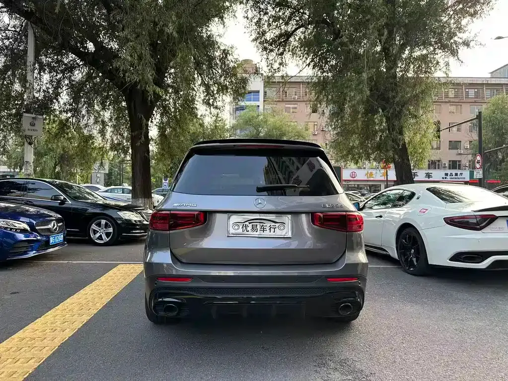 Mercedes-Benz GLB AMG — фото 5