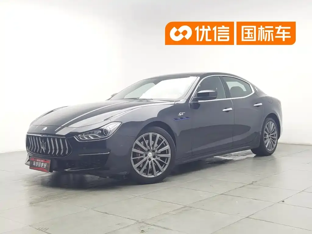 Maserati Ghibli — фото 1