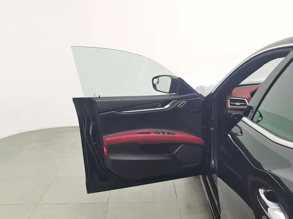 Maserati Ghibli — фото 3