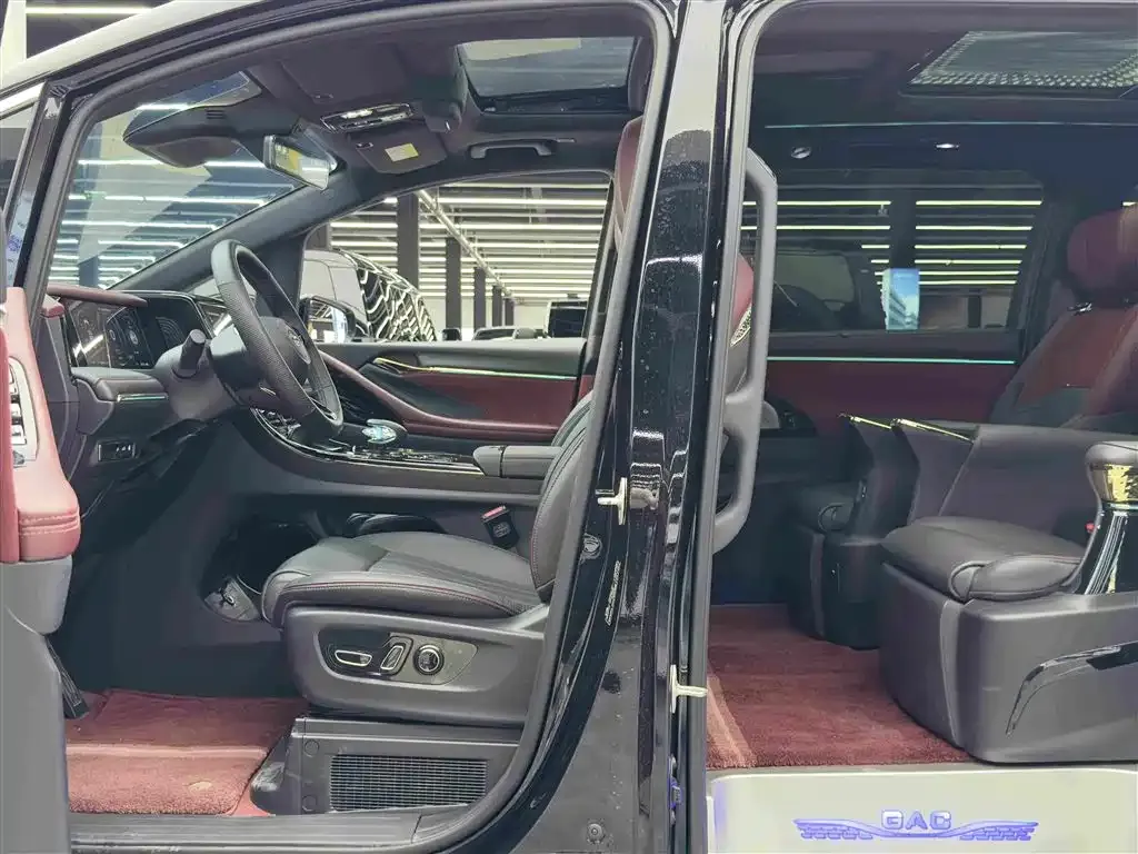 GAC Motor Trumpchi E9 — фото 8