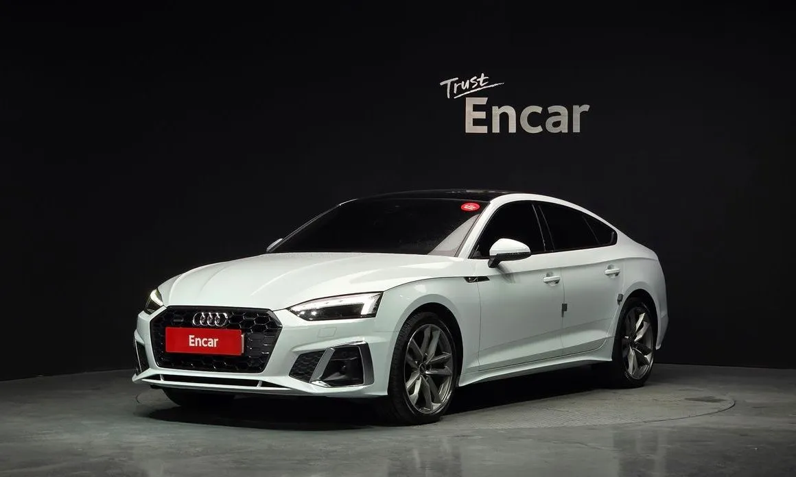 Audi A5 — фото 1