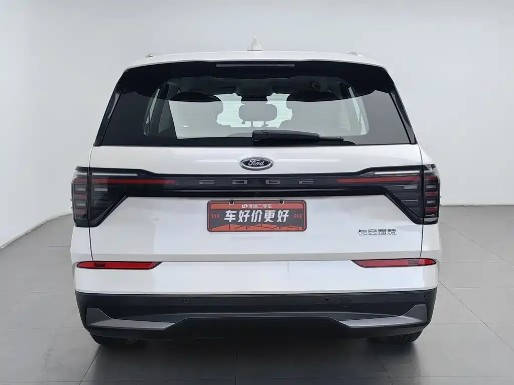 Ford Edge — фото 4