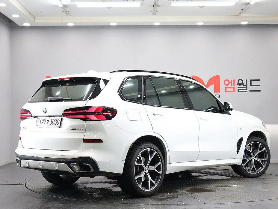 BMW X5 — фото 8