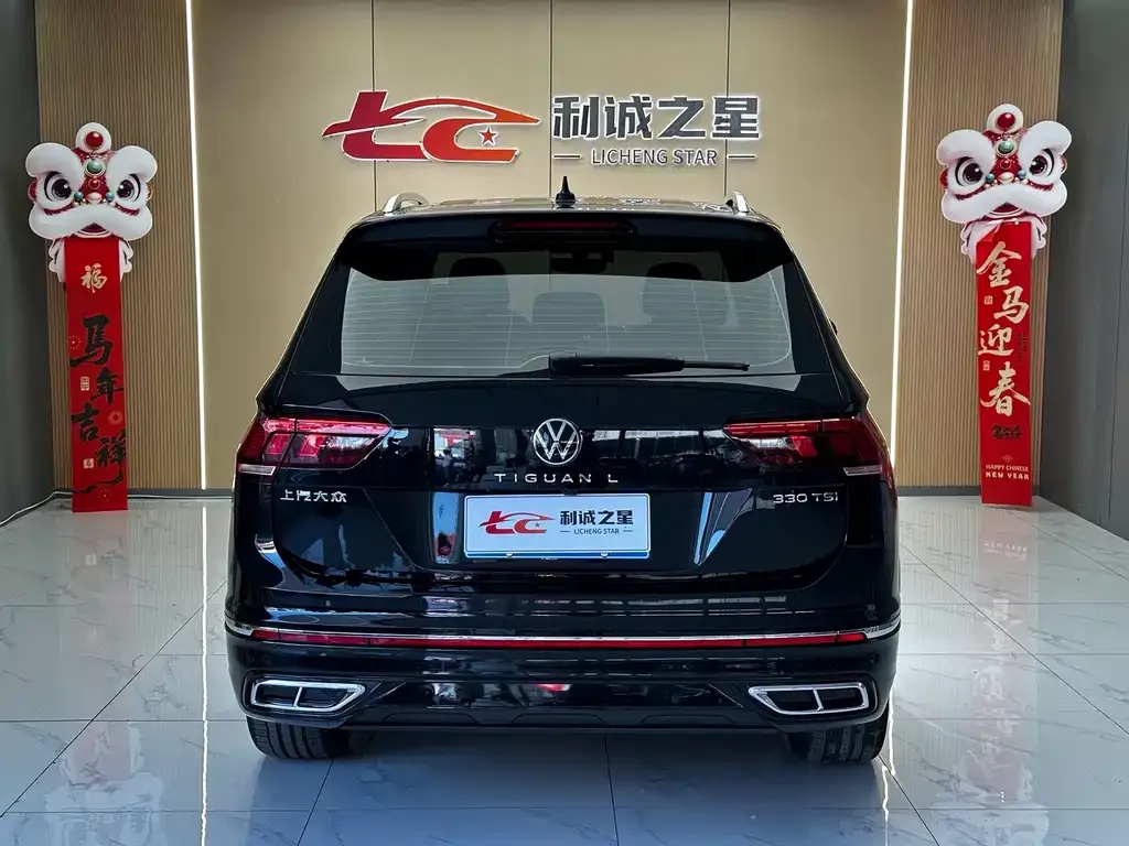 Volkswagen Tiguan L — фото 7