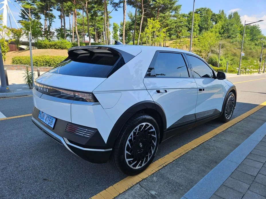 Hyundai Ioniq5 — фото 9