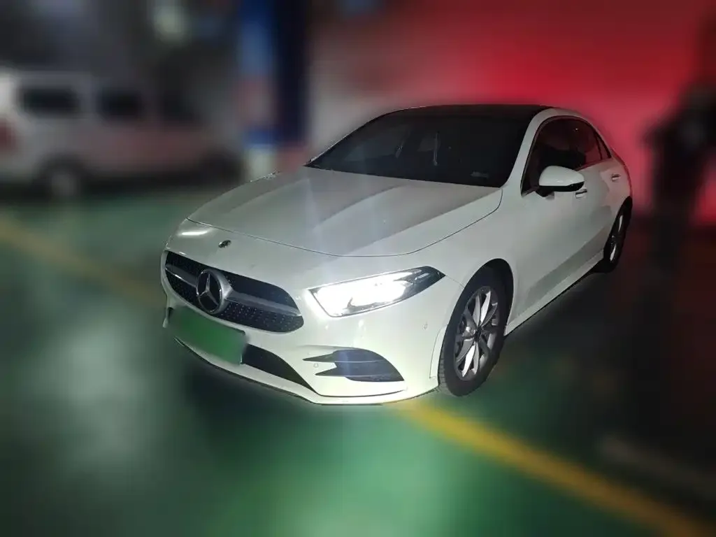 Mercedes-Benz A-Class — фото 1