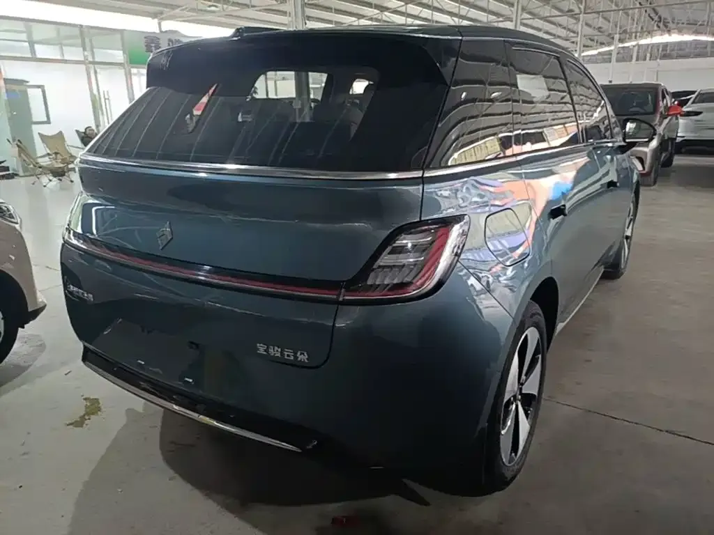 Baojun Yunduo — фото 8