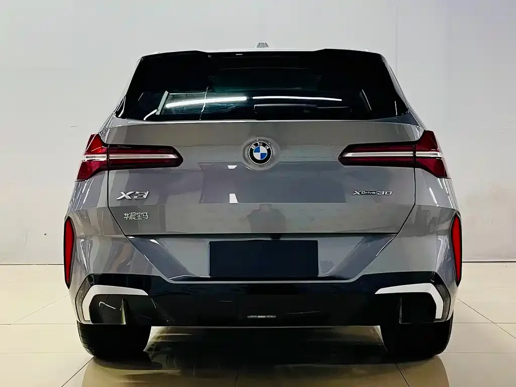 BMW X3 — фото 8