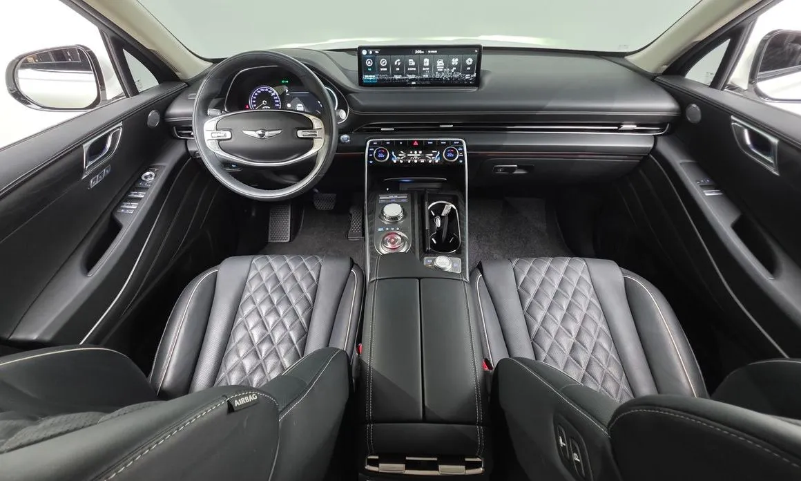 Genesis GV80 — фото 10