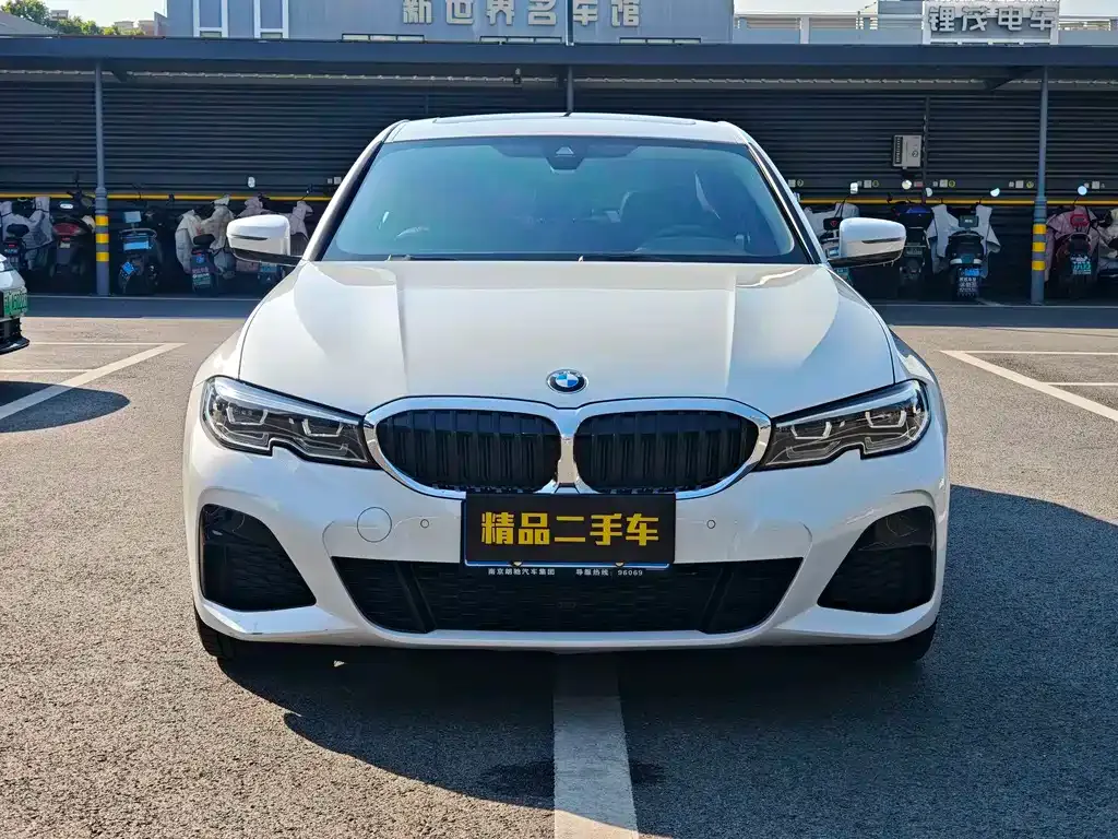 BMW 3 Series — фото 10