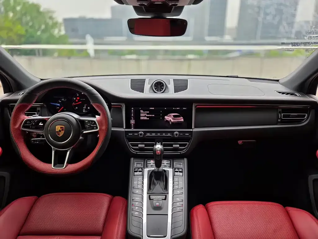Porsche Macan — фото 4