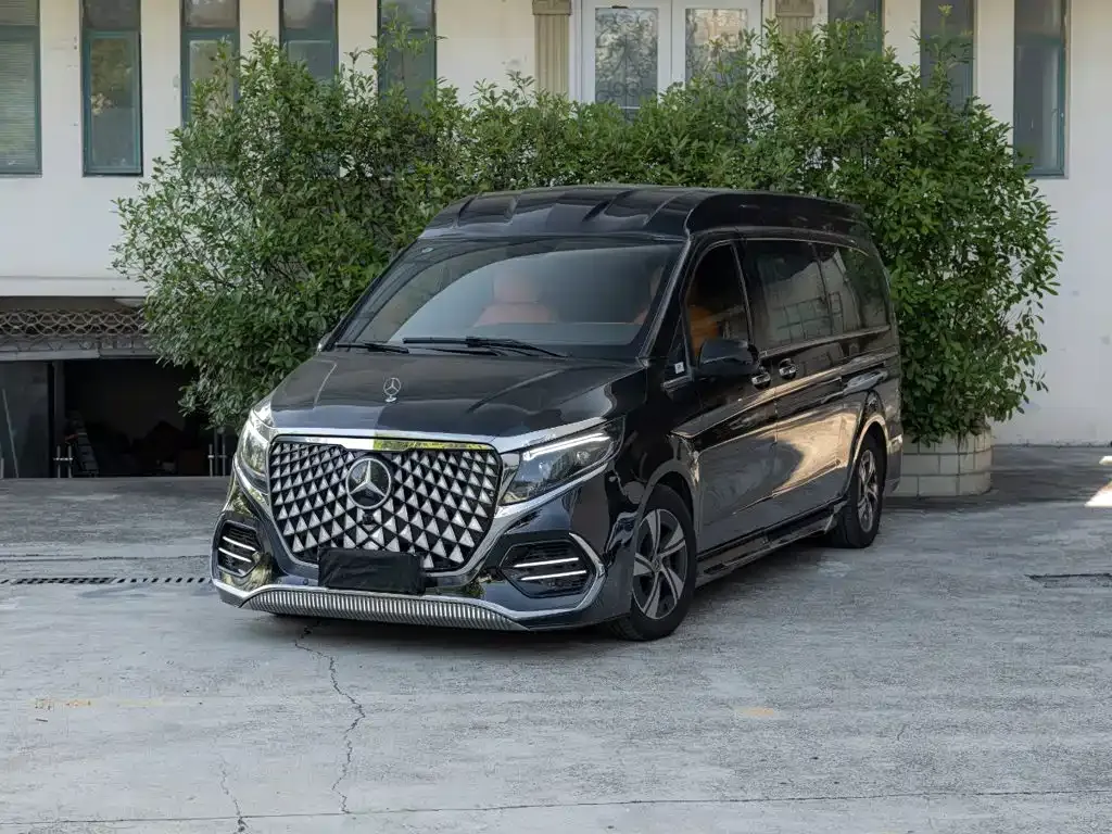 Mercedes-Benz Vito — фото 1