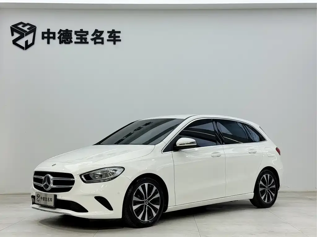 Mercedes-Benz B-Class — фото 1
