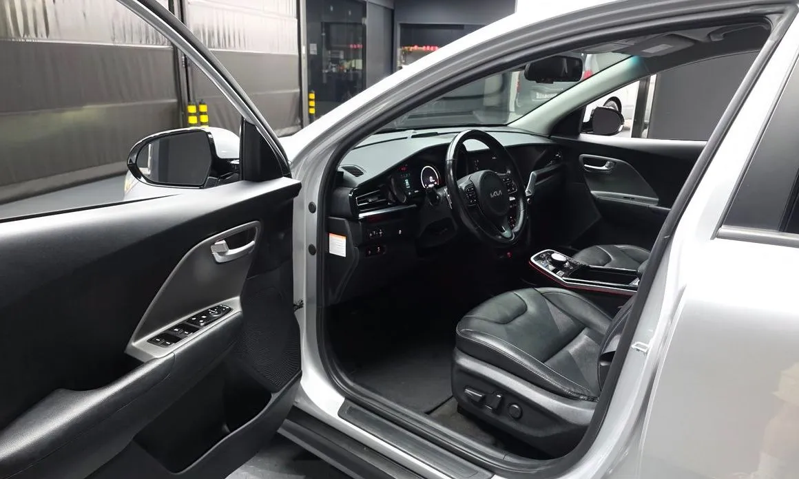 Kia Niro — фото 10