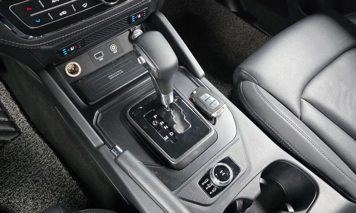 KG Mobility (Ssangyong) Rexton — фото 9