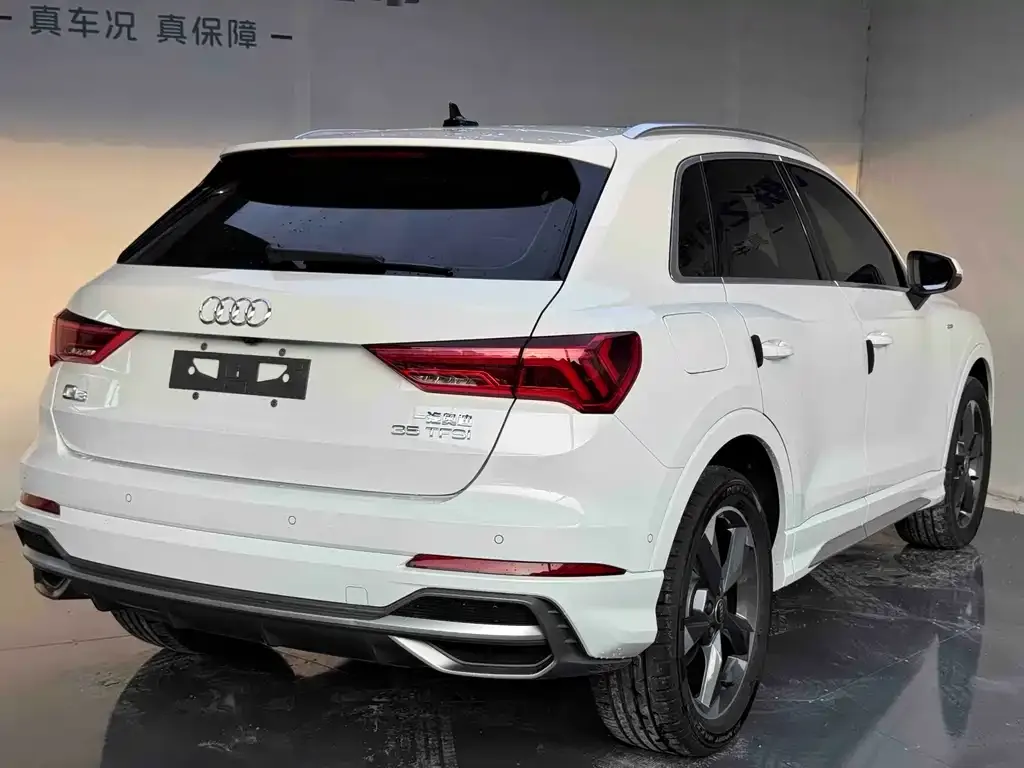 Audi Q3 — фото 3