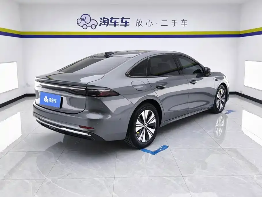 Geely 银河A7 EM — фото 6