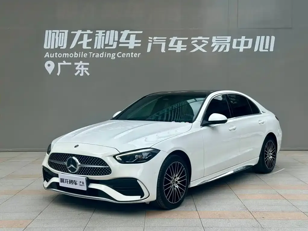 Mercedes-Benz C-Class — фото 1