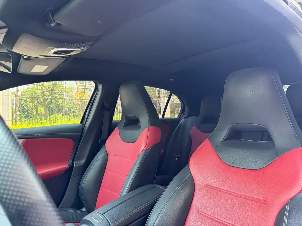 Mercedes-Benz A-Class AMG — фото 4