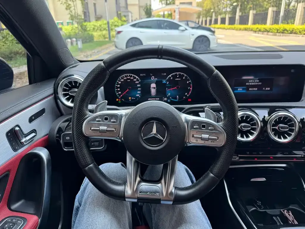 Mercedes-Benz A-Class AMG — фото 5
