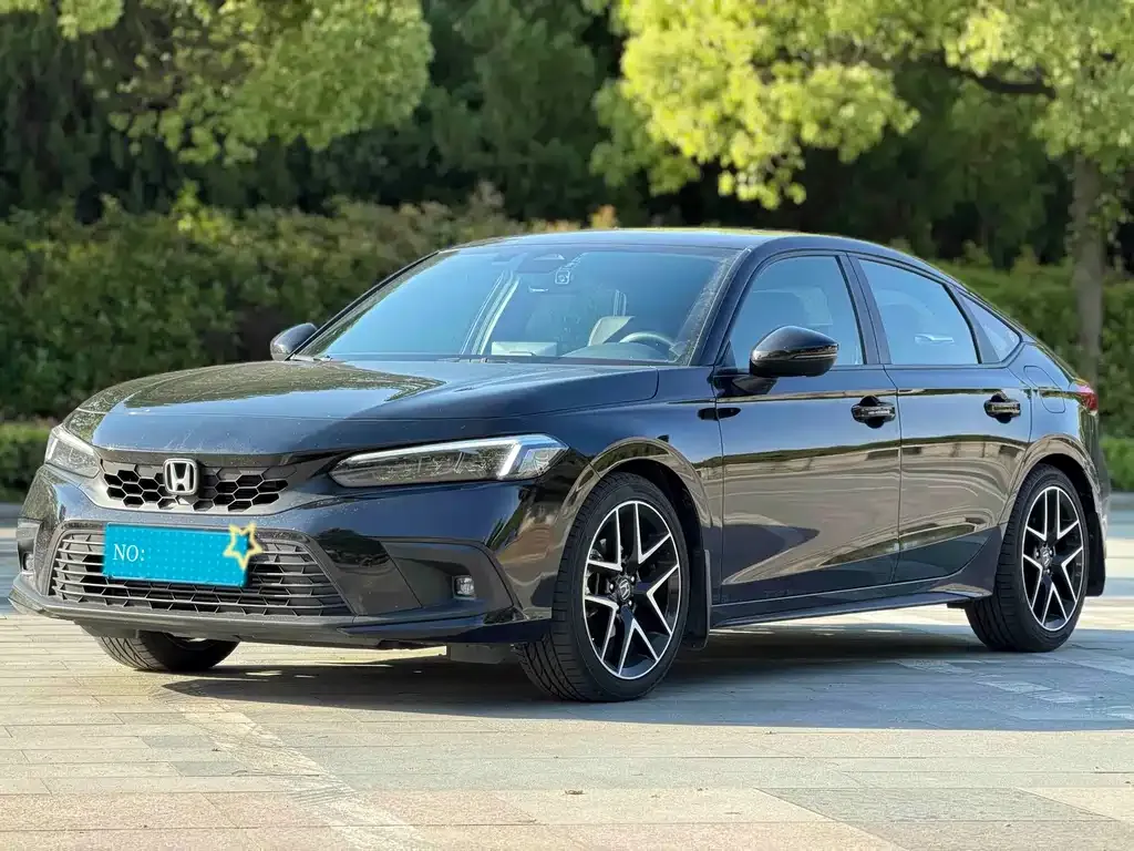 Honda Civic — фото 1