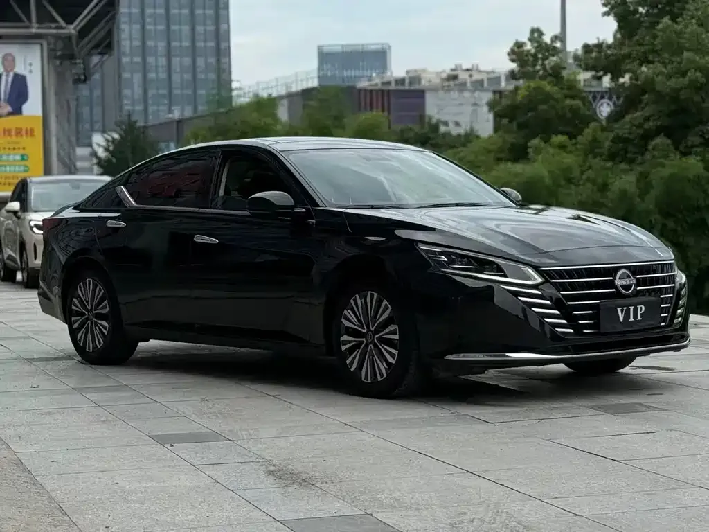 Nissan Teana — фото 6
