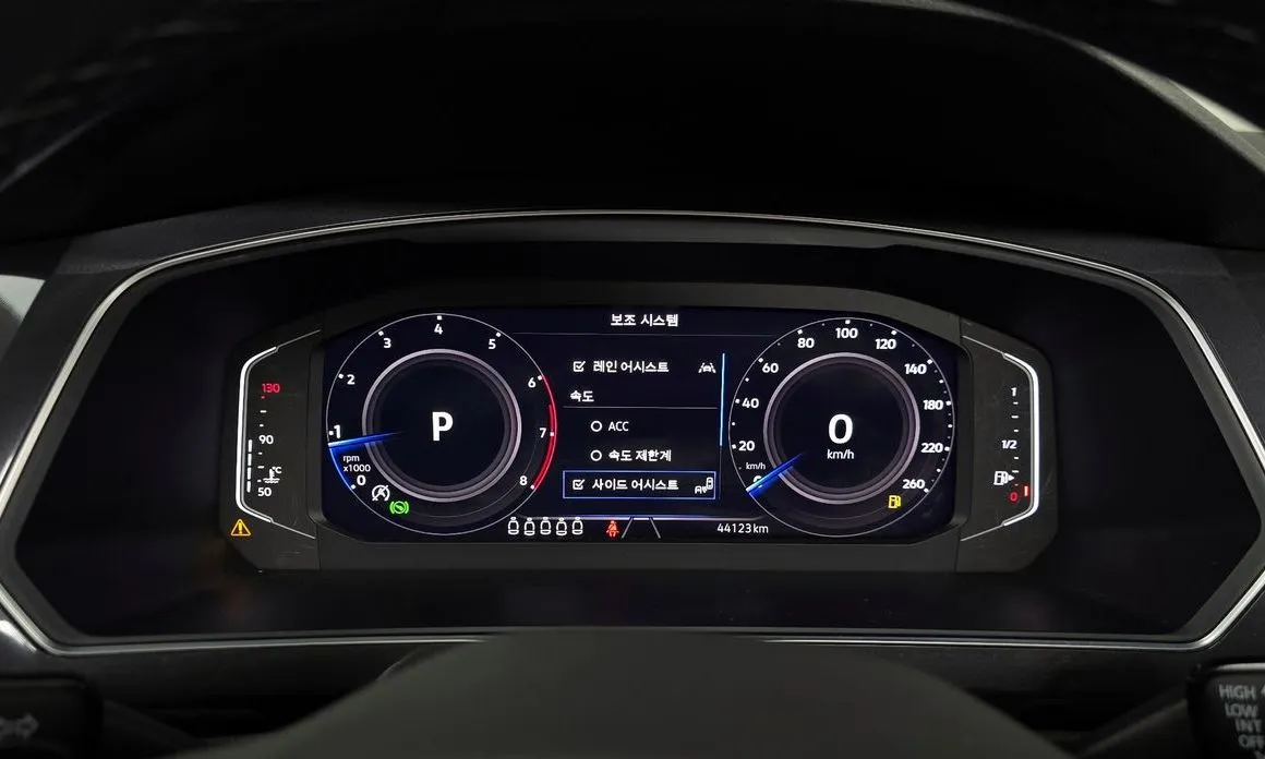 Volkswagen Tiguan — фото 9