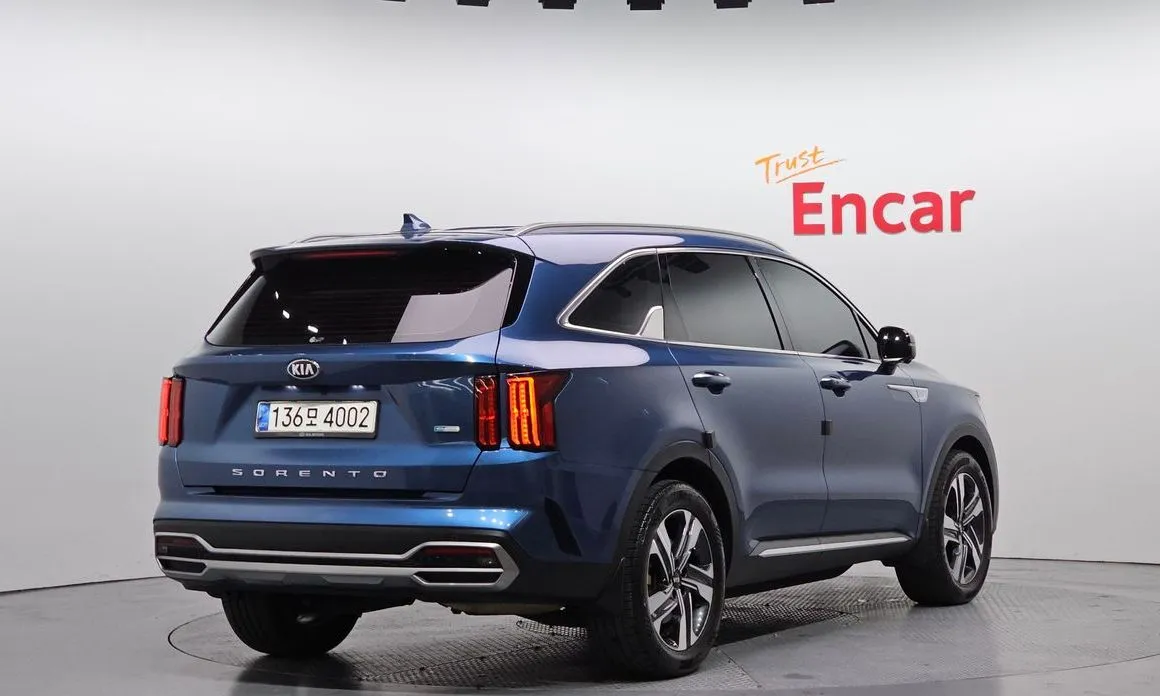 Kia Sorento — фото 5