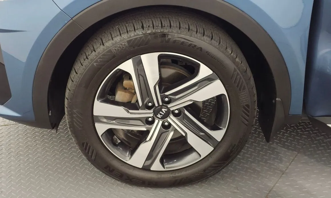 Kia Sorento — фото 4