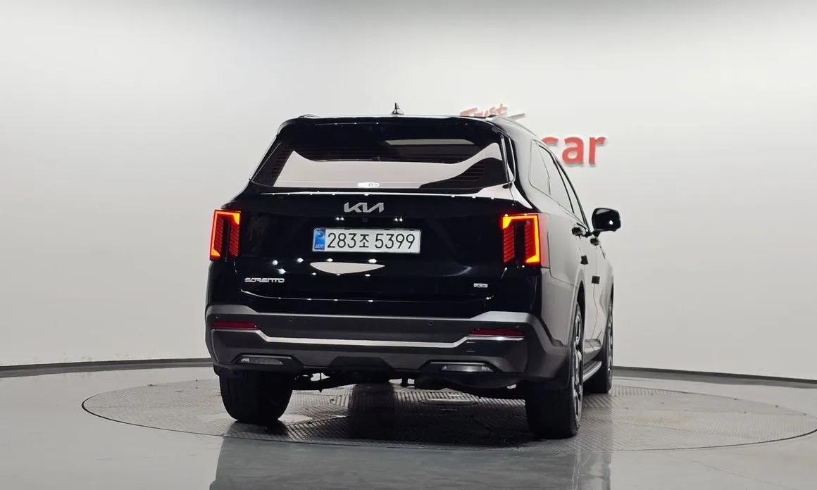 Kia Sorento — фото 5