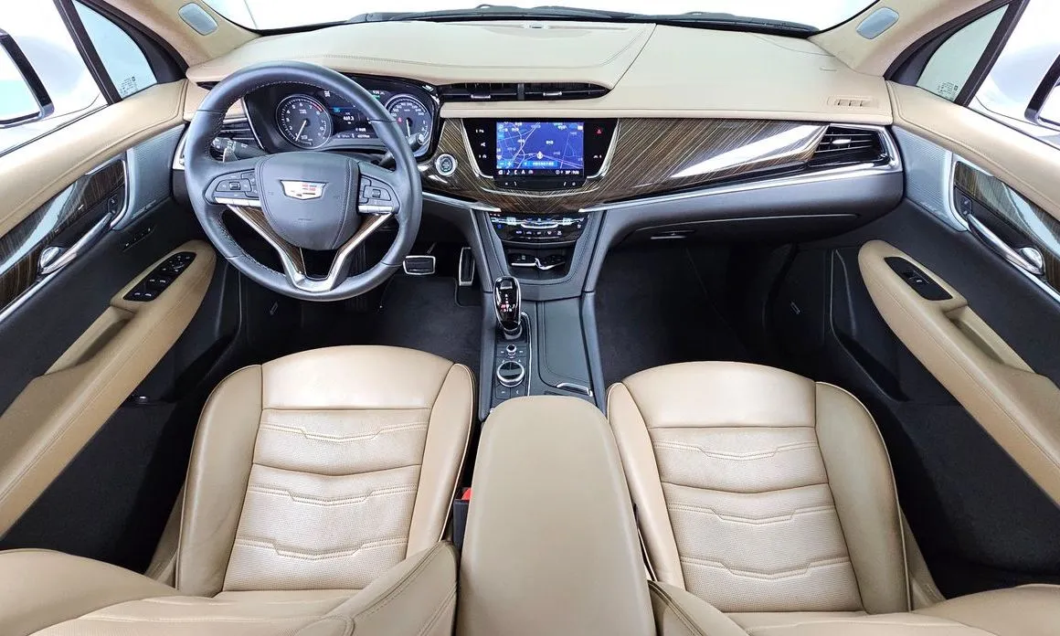 Cadillac XT6 — фото 9